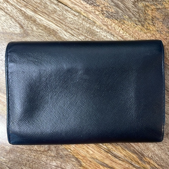 Large Black Saffiano Leather Prada Wallet - Picture 2 of 11